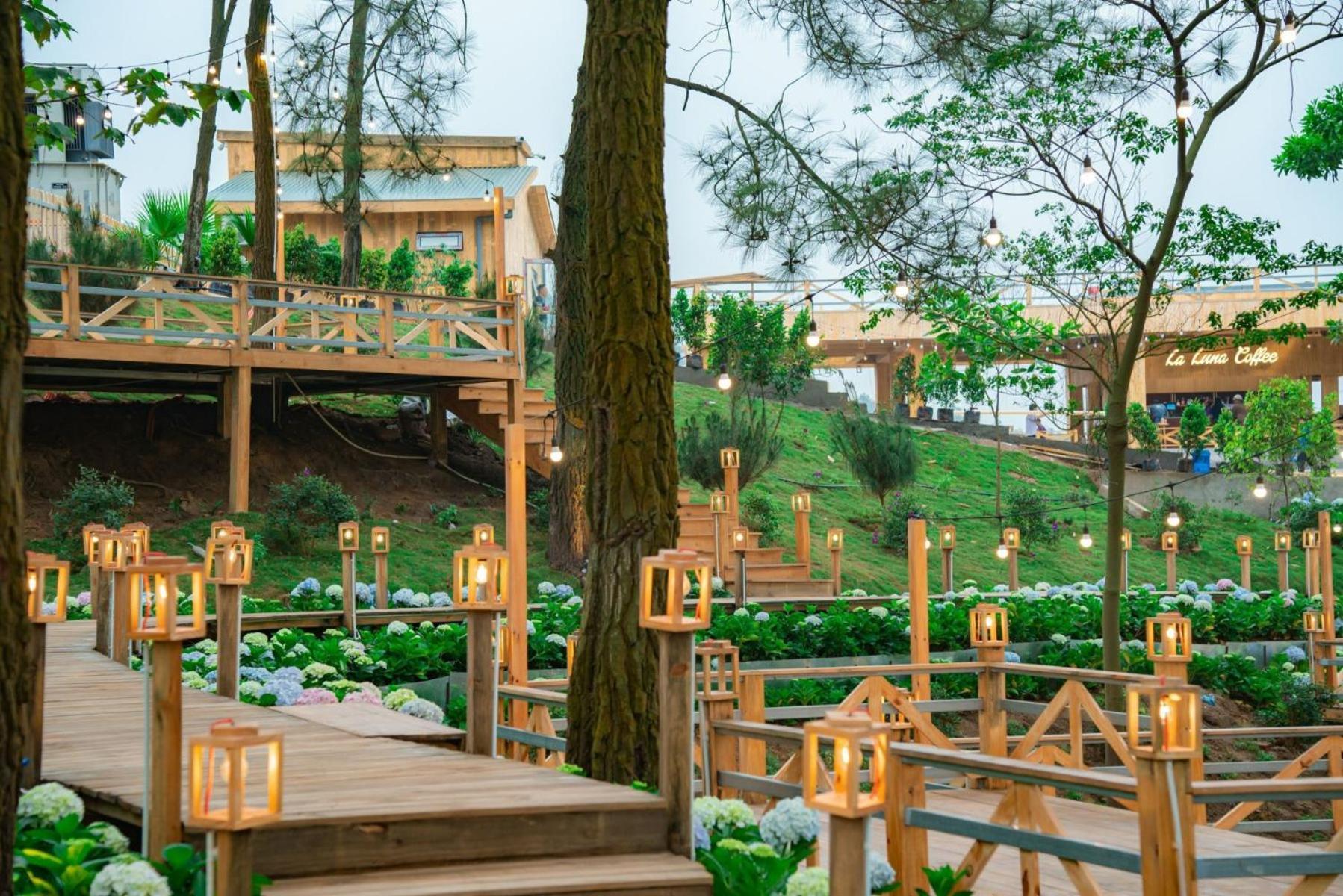 Bed and Breakfast Nha Nghi Anh Dung Ha Long Exteriér fotografie